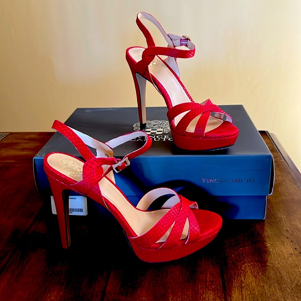 Women’s strappy heels